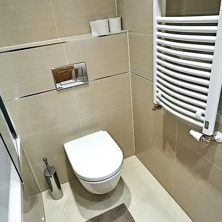 006 Angel Apartman *