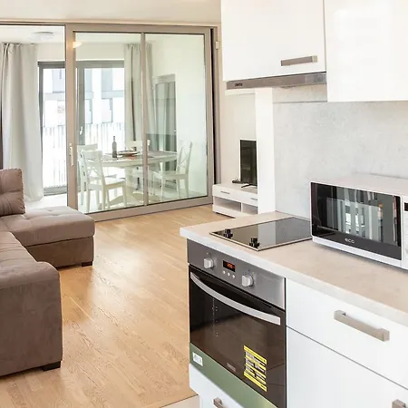 006 Angel Apartman *