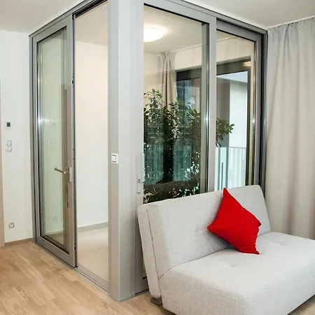 006 Angel Apartman *